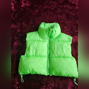 lime green zara crop puffer vest new S-M